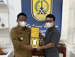 Yayasan Aceh Kreatif Nobatkan Aminullah Usman Sebagai Bapak Ekonomi Banda Aceh