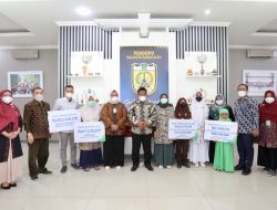 Wali Kota Serahkan Uang Duka untuk Ahli Waris Peserta BPJS