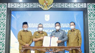 Pacu Realisasi PAD, 11 Kepala OPD Pengelola PAD Tandatangani Perjanjian Pencapaian Realisasi
