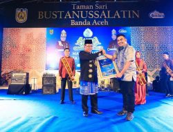 Pengelola Pasar di Banda Aceh Nobatkan Aminullah Tokoh Pemberantas Rentenir