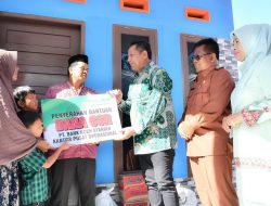 Kembali Serahkan Bantuan Bedah Rumah, Aminullah Banjir Apresiasi