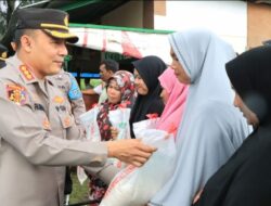 Kapolresta Banda Aceh Salurkan Beras untuk Warga Kurang Mampu