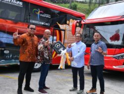 Dukung konektivitas Transportasi Darat, Bank Aceh Salurkan Pembiayaan Pembelian Belasan Bus JRG