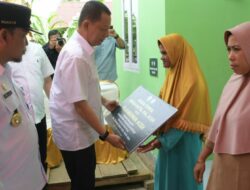 Serahkan 3 Unit Rumah Bagi Duafa, Achmad Marzuki: Semoga Berkah