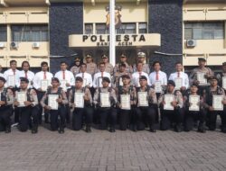Kapolresta Beri Penghargaan 31 Personel Berprestasi