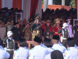 Berbusana Adat Kesultanan Deli, Presiden Pimpin Upacara Peringatan Harlah Pancasila