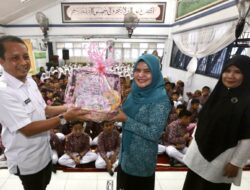 Wardiati Sosialisasi Makanan Sehat bagi Siswa SD