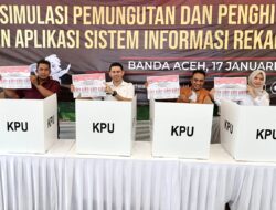 Pj Sekda Wahyudi Hadiri Simulasi Pemungutan Suara Pemilu 2024 di Taman Sari