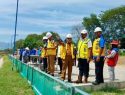 Pj Wali Kota Amiruddin Tinjau Proyek Rehabilitasi Bendungan Karet