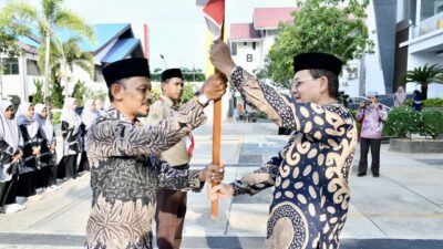 Lepas Kontigen MTR Pramuka, Amiruddin Minta Pertahankan Prestasi Juara Umum