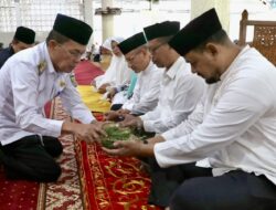 Peusijuek Jamaah Calon Haji, Pj Wali Kota Amiruddin: Semoga Menjadi Haji Mabrur