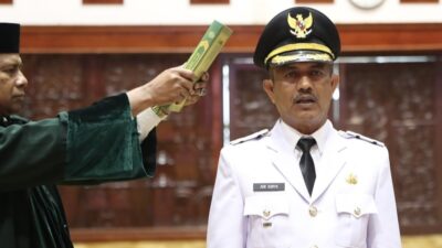 Lantik Ade Surya Pj Wali Kota Banda Aceh, Ini Pesan Pj Gubernur Bustami