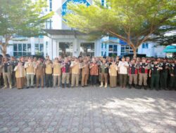 Pimpin Apel Pagi Satpol PP dan WH, Ade Surya Doakan Seluruh Personil