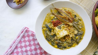 Tinutuan, salah satu sajian Indonesia yang masuk dalam daftar makanan terburuk di dunia versi Taste Atlas. (istockphot/Faiz Dila)