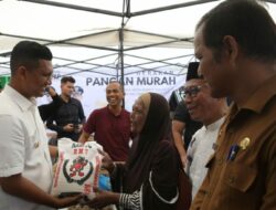 Tinjau Pasar Murah, Wakil Wali Kota Afdhal Diserbu Warga