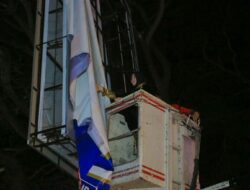 Illiza – Afdhal Pimpin Penertiban Baliho Ilegal di Pusat Kota