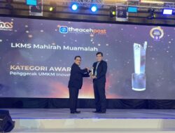 LKMS Mahirah Muamalah Raih Penghargaan Kategori Penggerak UMKM Inovatif dalam The Aceh Post Awards 2025