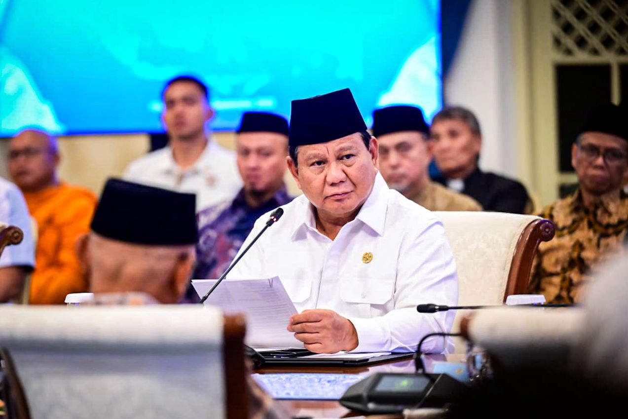 Presiden Prabowo Subianto menggelar silaturahmi dengan tokoh lintas agama, pimpinan partai politik, pimpinan serikat buruh, dan organisasi kepemudaan lintas iman di Istana Negara, Jakarta, pada Senin, 1 September 2025. (Foto: BPMI Setpres)