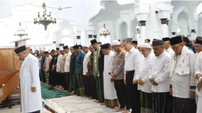 Kapolda Aceh Salat Gaib, Zikir, dan Doa Bersama Sahabat Ojol