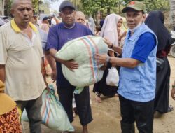 Wujud Kepedulian, Perumdam Tirta Daroy Cabang Teuku Umar Salurkan Bantuan untuk Korban Banjir Pidie Jaya