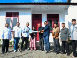 Serahkan Rumah Layak Huni untuk Warga Pineung, Ini Harapan Afdhal