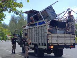 Pedagang Abai, Satpol PP Banda Aceh Bertindak: Drainase ‘Bukan Gudang Pribadi’!